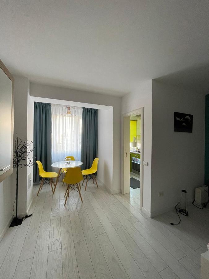 Studio Maria Garsoniera Bucharest Luaran gambar
